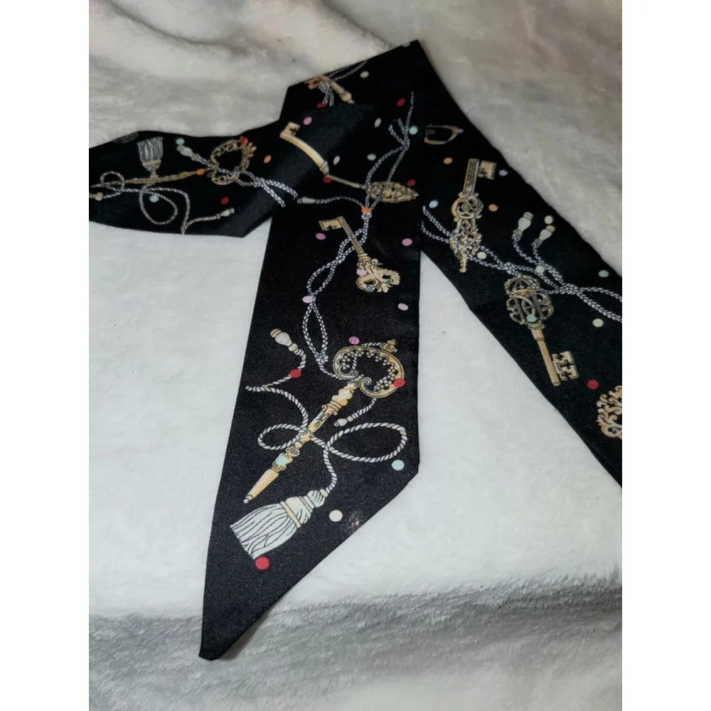 Women's Black Gold Key Print Scarf and Twillie